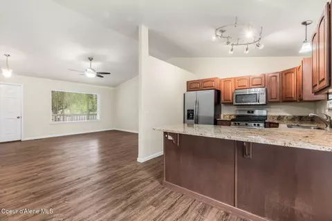 2570 N Sparrow Lp Lp, Post Falls, ID 83854 photo 13