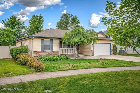 2570 N Sparrow Lp Lp, Post Falls, ID 83854 photo 2