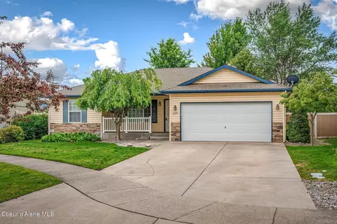2570 N Sparrow Lp Lp, Post Falls, ID 83854