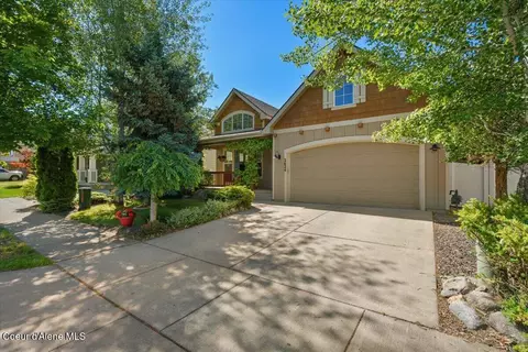 2624 W Sorbonne Dr, Coeur D'alene, ID 83815