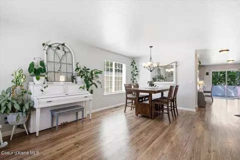 Dining - 1879 E Warbler Ln, Post Falls, ID 83854 photo 1 of 3