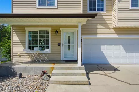 Exterior - 1879 E Warbler Ln, Post Falls, ID 83854 photo 4 of 10
