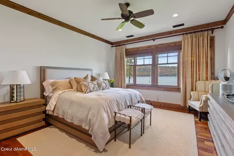 Bedroom - 4757 S Arrow Point Dr # 306, Harrison, ID 83833 photo 1 of 6