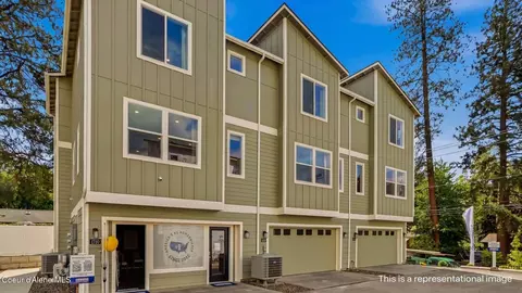1107 W Pinewood Loop, Coeur D'alene, ID 83814