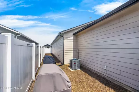 Exterior - 5138 E Norma Ave, Post Falls, ID 83854 photo 4 of 4
