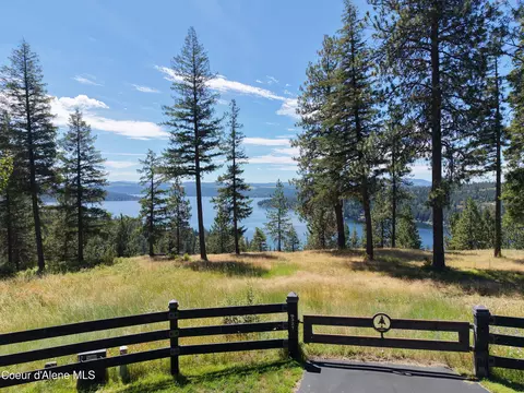 17568 S Estrella Dr, Coeur D'alene, ID 83814