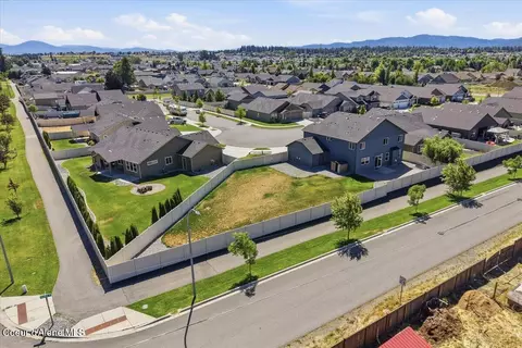 View/Area - 4026 N Arrowleaf Loop, Post Falls, ID 83854 photo 2 of 8