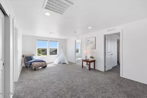 Entry Way - 4026 N Arrowleaf Loop, Post Falls, ID 83854 photo 6 of 7