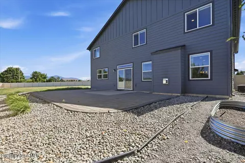 Exterior - 4026 N Arrowleaf Loop, Post Falls, ID 83854 photo 4 of 6