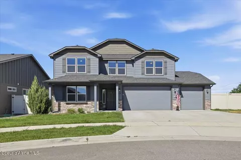 Exterior - 4026 N Arrowleaf Loop, Post Falls, ID 83854 photo 2 of 6
