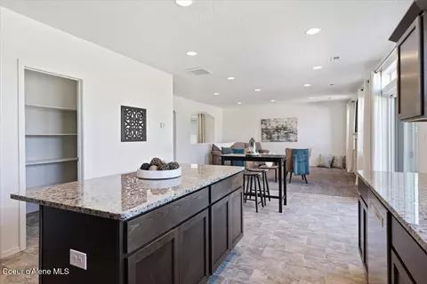 Kitchen - 4026 N Arrowleaf Loop, Post Falls, ID 83854 photo 5 of 5
