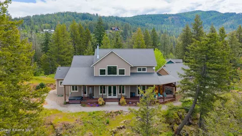 Exterior - 645 Eagle Crest Dr, Sagle, ID 83860 photo 3 of 22