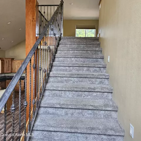 Entry Way - 5950 E Colin Dr, Athol, ID 83801 photo 1 of 3