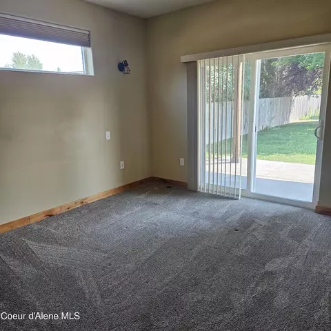 Living - 5950 E Colin Dr, Athol, ID 83801 photo 3 of 3