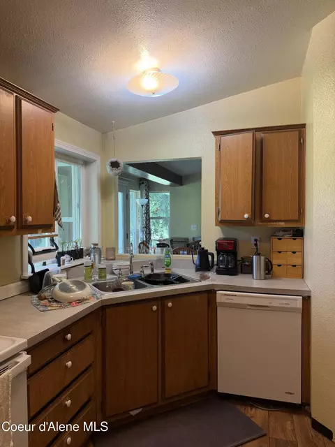 Kitchen - 113 Bear Hill Rd, Clark Fork, ID 83811 photo 2 of 2