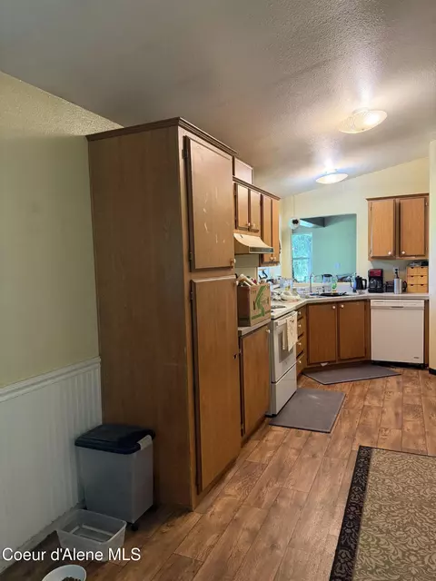 Kitchen - 113 Bear Hill Rd, Clark Fork, ID 83811 photo 1 of 2