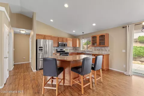 701 E Kokanee Dr, Post Falls, ID 83854 photo 4