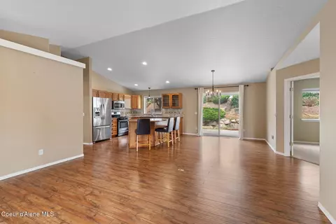 701 E Kokanee Dr, Post Falls, ID 83854 photo 7