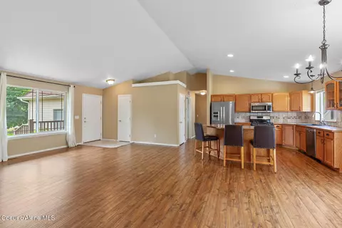 701 E Kokanee Dr, Post Falls, ID 83854 photo 5