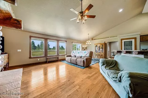 Living - 31574 N Sienna Loop, Athol, ID 83801 photo 1 of 5