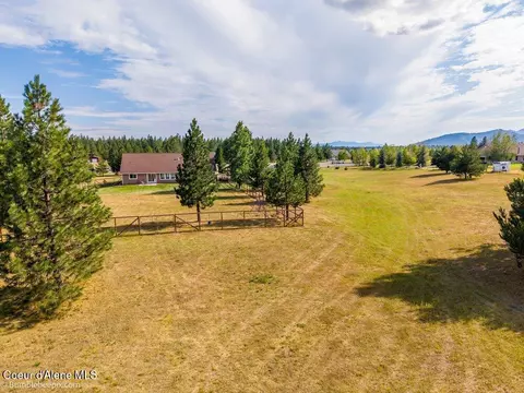 Exterior - 31574 N Sienna Loop, Athol, ID 83801 photo 16 of 17