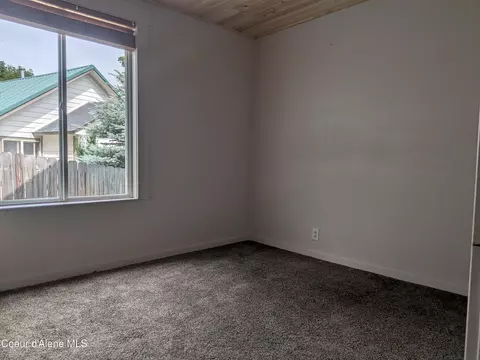 Bedroom - 611 W Park Ave, Kellogg, ID 83837 photo 3 of 3