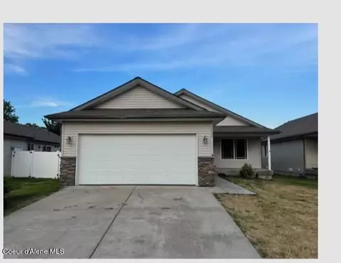 7430 N Calamonte Ln, Coeur D'alene, ID 83815