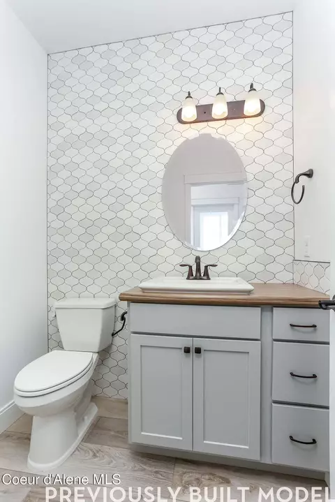 Bath - 27174 N Dawson Loop, Athol, ID 83801 photo 3 of 6