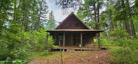 1754 Giles Connection Rd, Bonners Ferry, ID 83805