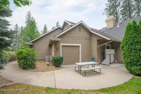 Exterior - 611 N Coles Loop, Post Falls, ID 83854 photo 9 of 13