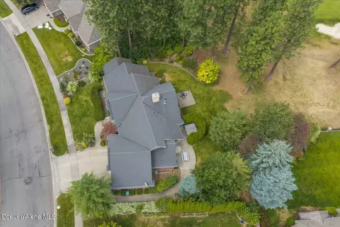 View/Area - 611 N Coles Loop, Post Falls, ID 83854 photo 4 of 9