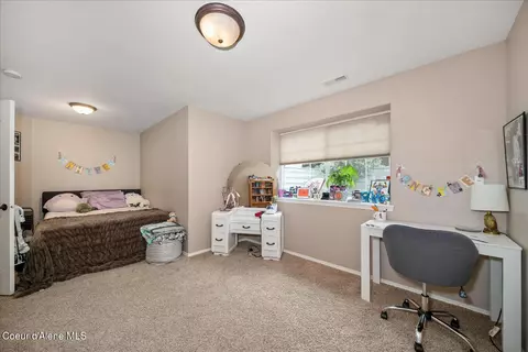 Bedroom - 611 N Coles Loop, Post Falls, ID 83854 photo 4 of 6