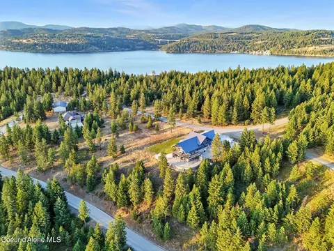 View/Area - 4440 E Lisa Rd, Harrison, ID 83833 photo 7 of 11