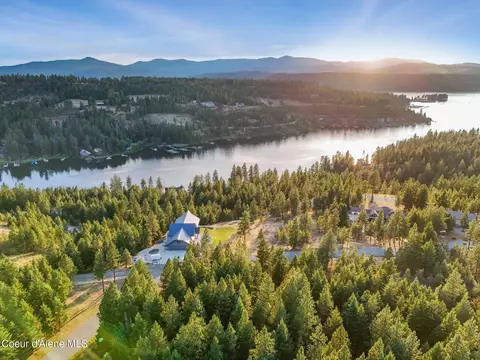 View/Area - 4440 E Lisa Rd, Harrison, ID 83833 photo 8 of 11
