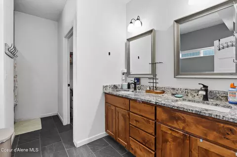 Bath - 185 Serenity Loop, Kingston, ID 83839 photo 1 of 5