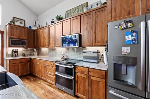 Kitchen - 185 Serenity Loop, Kingston, ID 83839 photo 3 of 4