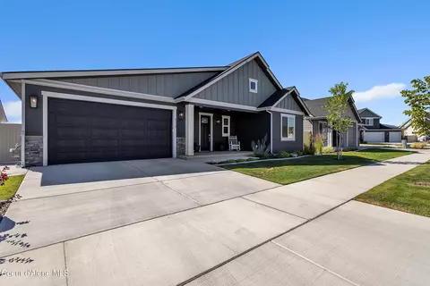 Exterior - 3510 N Cyprus Fox Loop, Post Falls, ID 83854 photo 10 of 13