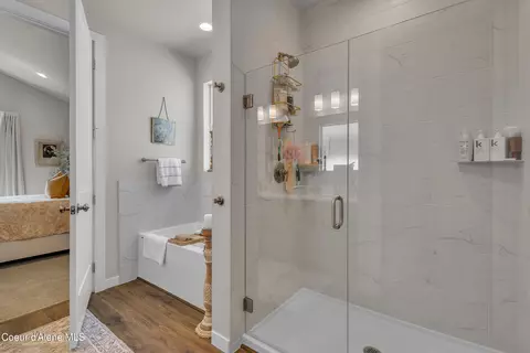 Bath - 3510 N Cyprus Fox Loop, Post Falls, ID 83854 photo 2 of 4