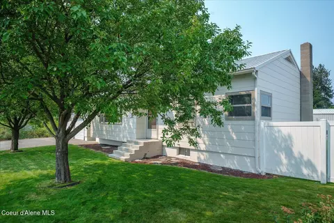 Exterior - 711 E Mullan Ave, Post Falls, ID 83854 photo 13 of 14