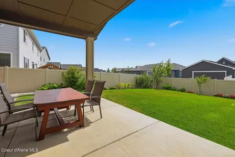 Exterior - 1096 E Percival Ln, Post Falls, ID 83854 photo 5 of 7