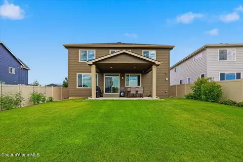 Exterior - 1096 E Percival Ln, Post Falls, ID 83854 photo 4 of 7