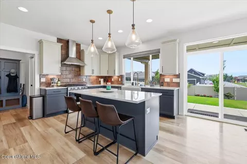Kitchen - 1096 E Percival Ln, Post Falls, ID 83854 photo 2 of 3