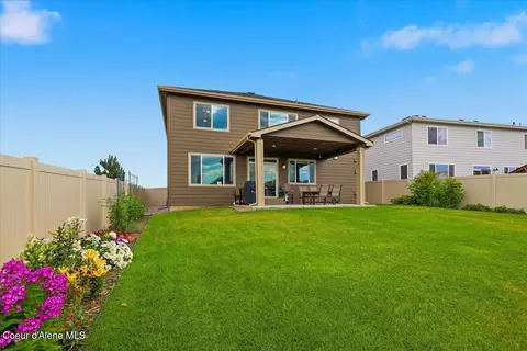 Exterior - 1096 E Percival Ln, Post Falls, ID 83854 photo 7 of 7