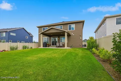 Exterior - 1096 E Percival Ln, Post Falls, ID 83854 photo 6 of 7