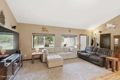 Living - 3106 E Obadiah Ct, Athol, ID 83801 photo 1 of 1
