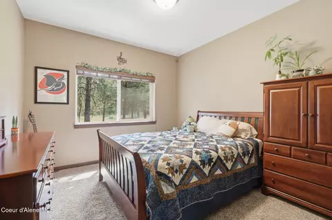 Bedroom - 3106 E Obadiah Ct, Athol, ID 83801 photo 2 of 3