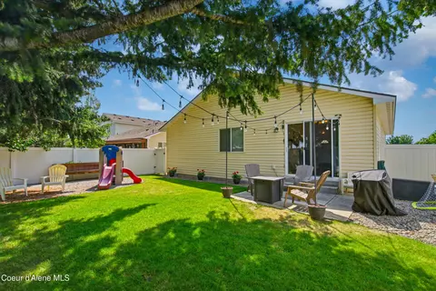 Exterior - 3611 E Kauffman Ln, Post Falls, ID 83854 photo 2 of 4