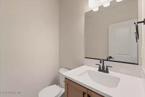 Bath - 6565 W Constantine Ln, Rathdrum, ID 83858 photo 1 of 5