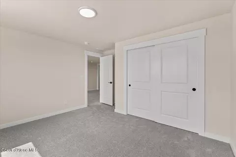 Bedroom - 6565 W Constantine Ln, Rathdrum, ID 83858 photo 4 of 8