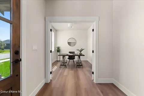 Entry Way - 3509 Blaze Lp, Post Falls, ID 83854 photo 3 of 12